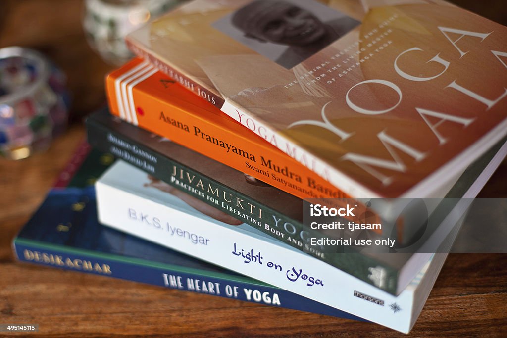 Livros de Ioga - Royalty-free Ioga Foto de stock