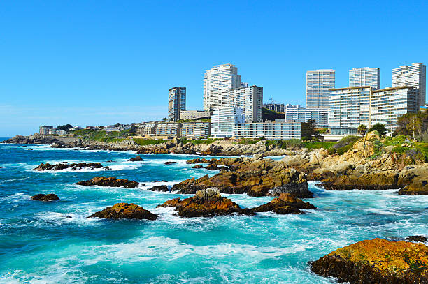 costa brava, em viña del mar, chile - valparaíso - fotografias e filmes do acervo