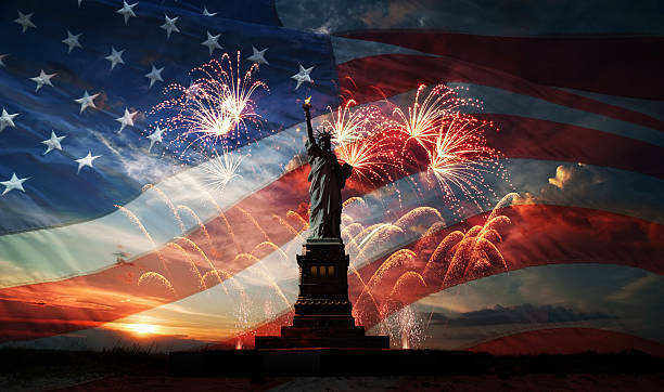 istock Independence day. Liberty enlightening the world 495207915