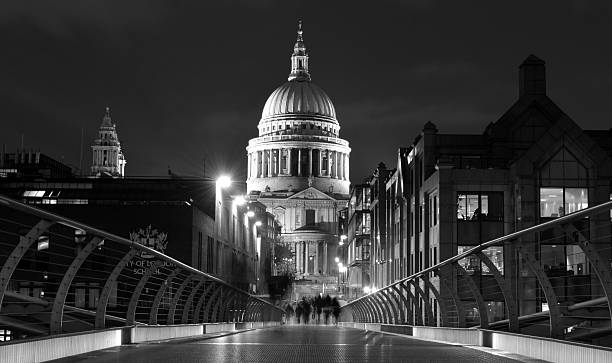 istock St Paul's Cathedral, Black and White 495213066