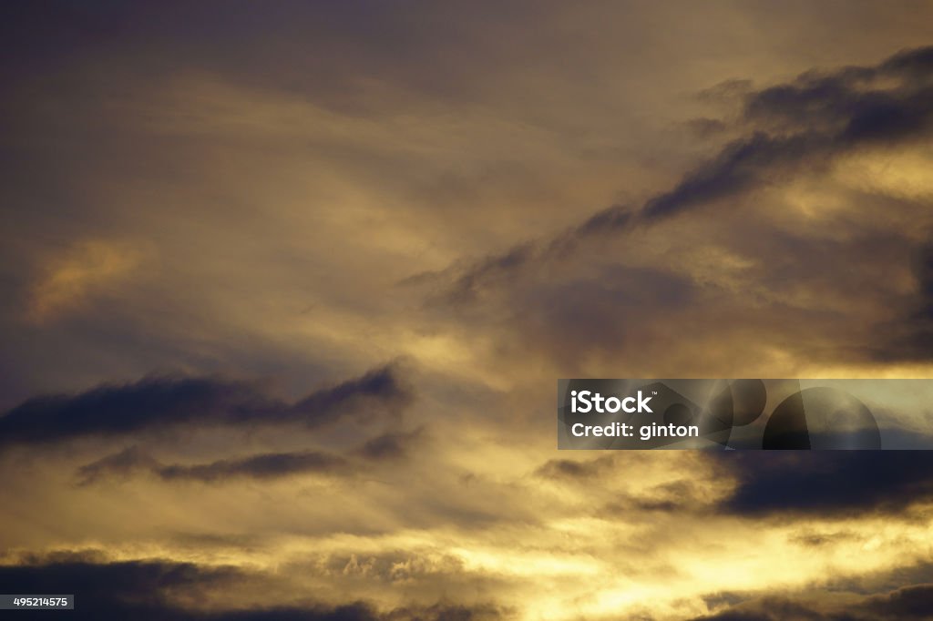 Pôr do sol dourado - Foto de stock de Chuva Torrencial royalty-free