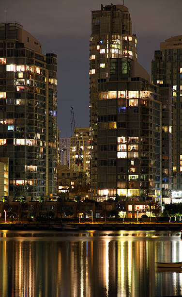 istock Life in a Modern City 495228278