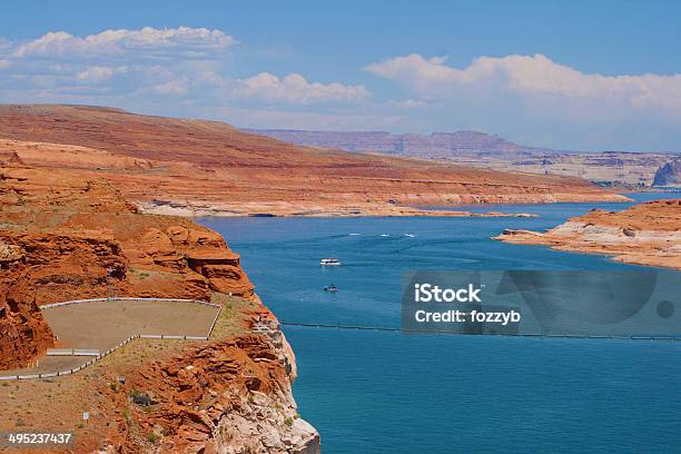 Lago Powell - Fotografie stock e altre immagini di Acqua - Acqua, Ambientazione esterna, Arenaria - Roccia sedimentaria