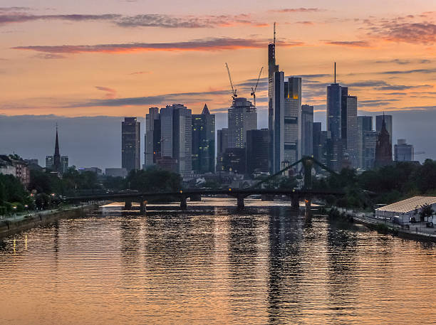 istock Beautiful Frankfurt am Main skyline at sunset, Germany 495237938