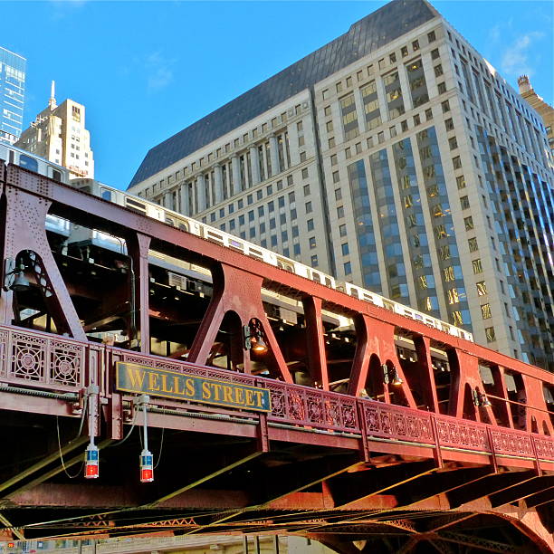 istock Chicago- architecture, metro, The L, transport 495237982