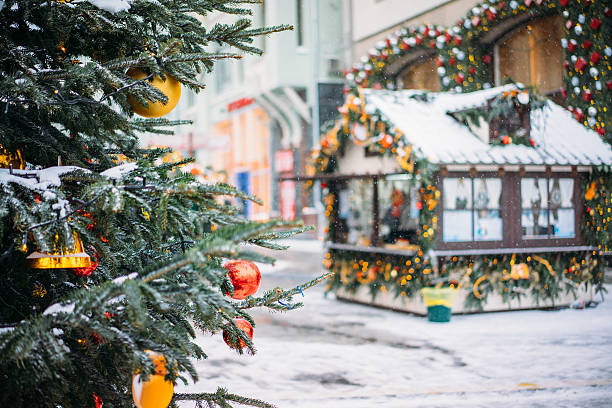 istock Christmas tree and market, Moscow 495256868