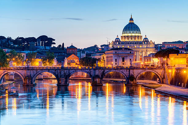istock Night view at St. Peter's cathedral in Rome 495273033