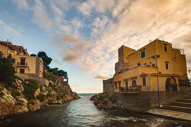 istock Sunrise at the Coast 495293904