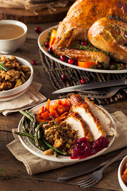 istock Full Homemade Thanksgiving Dinner 495329910