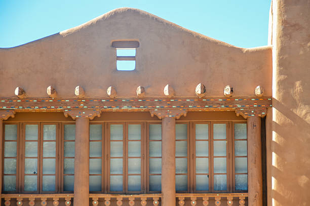 sudoeste da arquitectura - santa fe new mexico mexico adobe house imagens e fotografias de stock