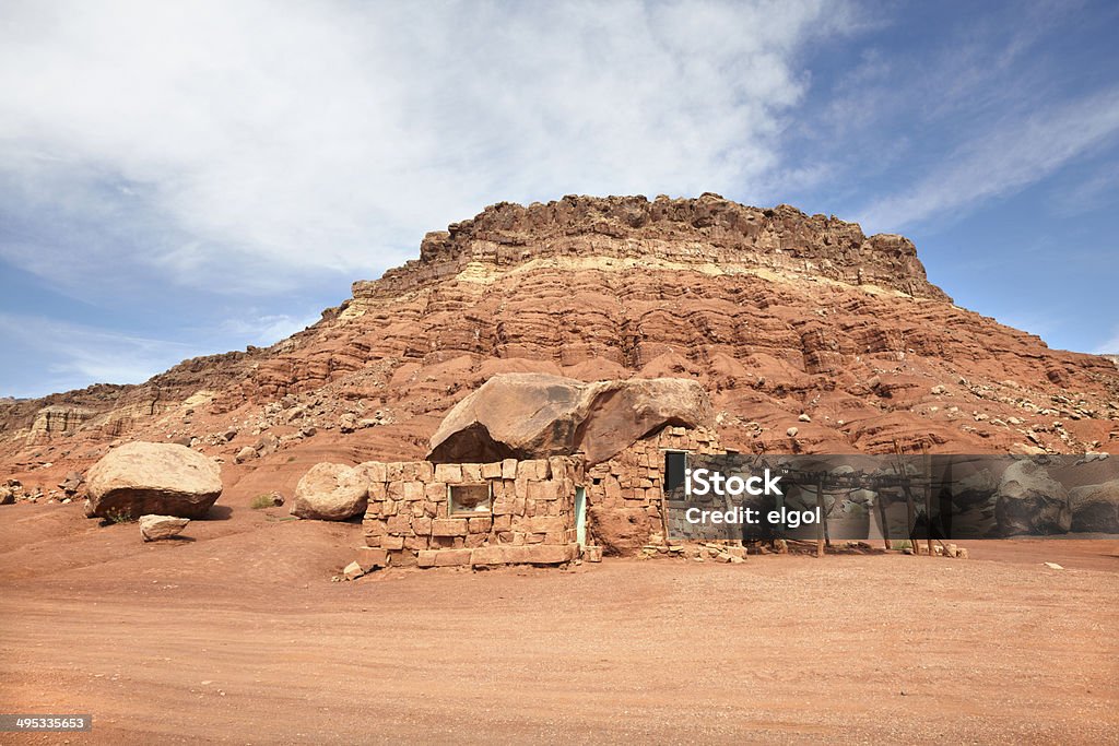 Cliff pessoas que vivem Village, Vermilion Cliffs, Arizona - Foto de stock de América do Norte royalty-free