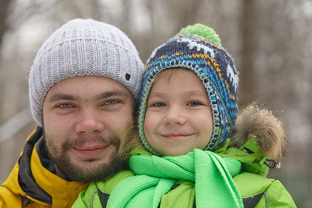 istock Fahter and his little son 495373400