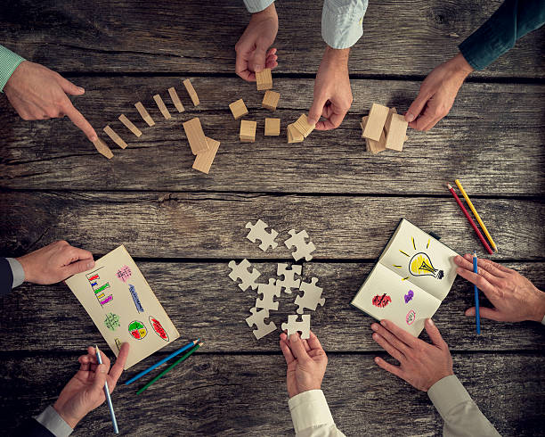 istock Businesspeople organizing business strategy 495374648