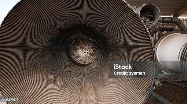 Cone De Escape - Fotografias de stock e mais imagens de Central de Energia Nuclear - Central de Energia Nuclear, Foguetão, Silo
