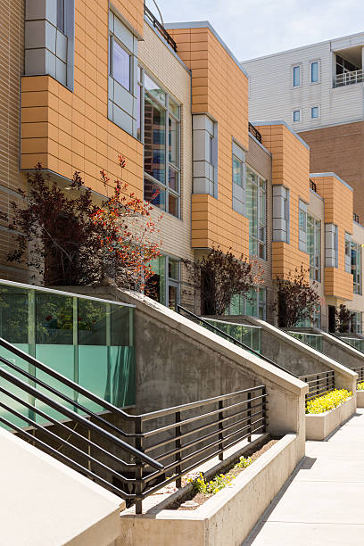 Townhomes Row of contemporary townhomes at Riverside development. new urbanism stock pictures, royalty-free photos & images