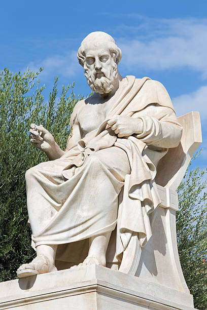 афины — статую вдохновил перед national academy - sapience стоковые фото и изображения