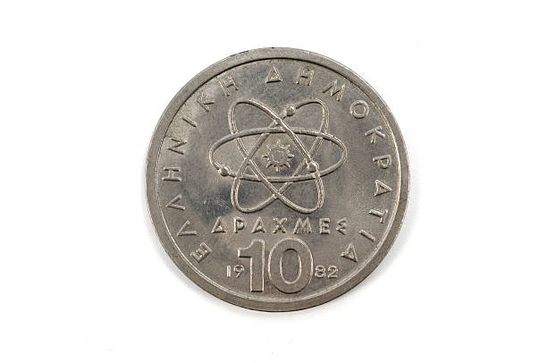 istock Coin macro i 10 Greek Drachma 495437976