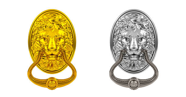 złoto i srebro doorknocker - door knocker door lion luxury zdjęcia i obrazy z banku zdjęć