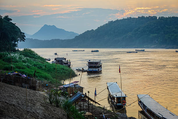 istock Sunset in Luang Phrabang by the Mekong 495508432