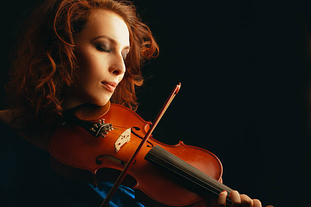 istock Violin playing violinist musician 495509261