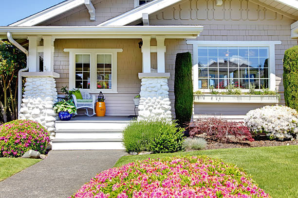 istock Beautiful entrance porch 495509297