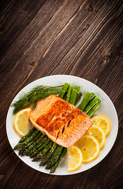 istock Grilled salmon and vegetables 495523198