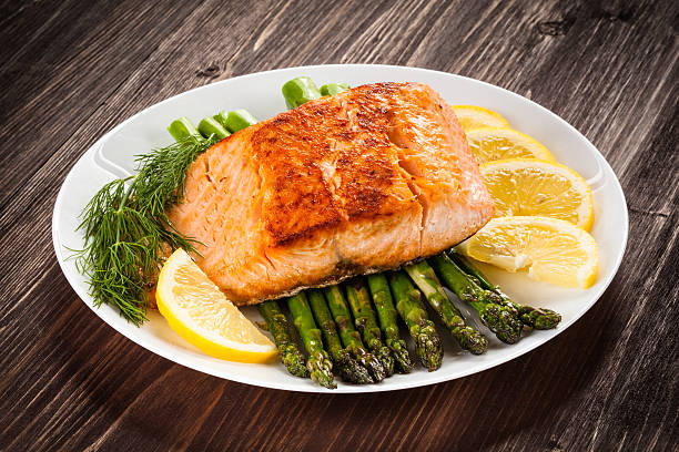 istock Grilled salmon and vegetables 495523594