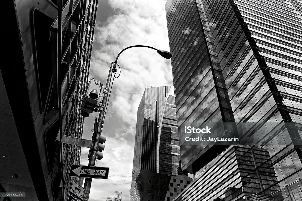 NYPD Surveillance CCTV caméra, de Midtown Manhattan, à New York - Photo de Bâtiment vu de l'extérieur libre de droits