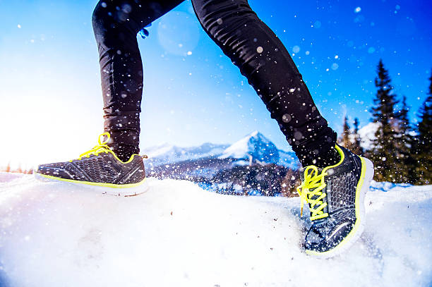 istock Legs of a young runner 495574170