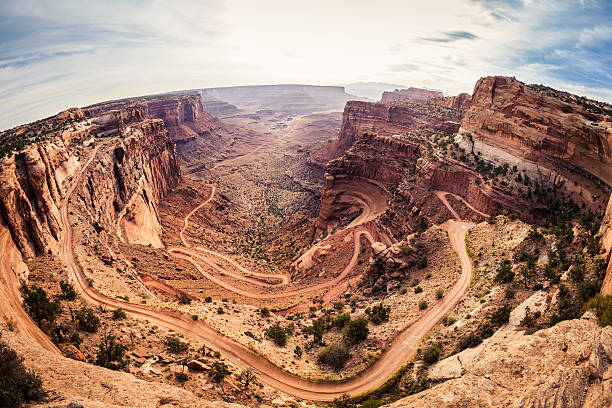 pista de mountain bike no parque nacional do grand canyon, eua marco - south rim - fotografias e filmes do acervo