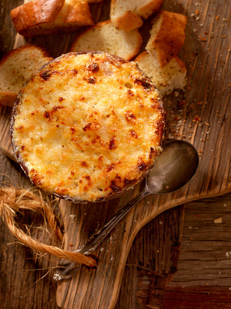 istock Baked Creamy Crab Dip with three Cheeses 495623952