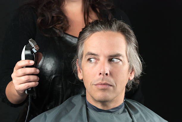 istock Bulk Length Removed, Stylist Uses Clipper 495629603