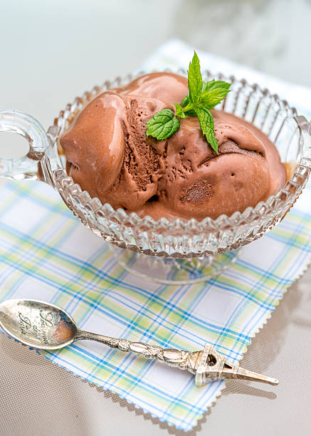 istock Ice cream in depression glass bowl 495635830