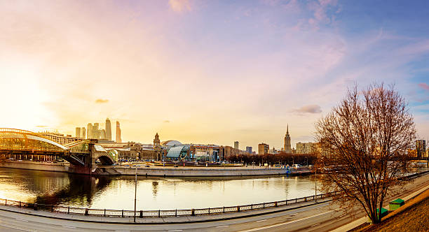 istock Pedestrian bridge across the Moscow River 495637926