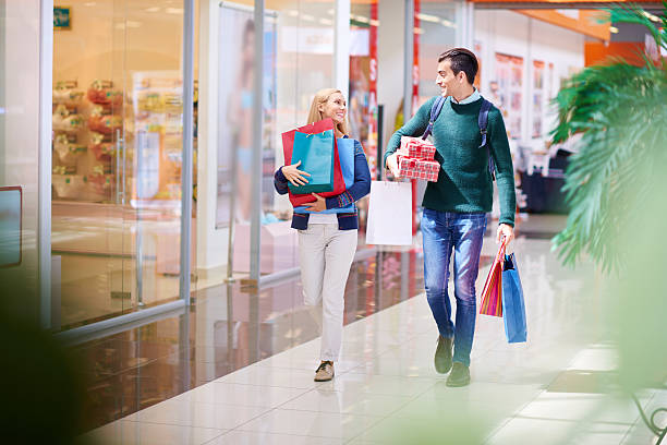 istock In shopping mall 495640884