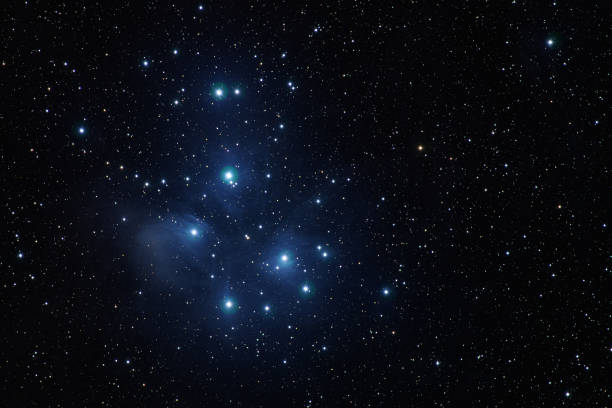 スター（star pleiades オープンの seven sisters 、m45 - 球状星団 ストックフォトと画像