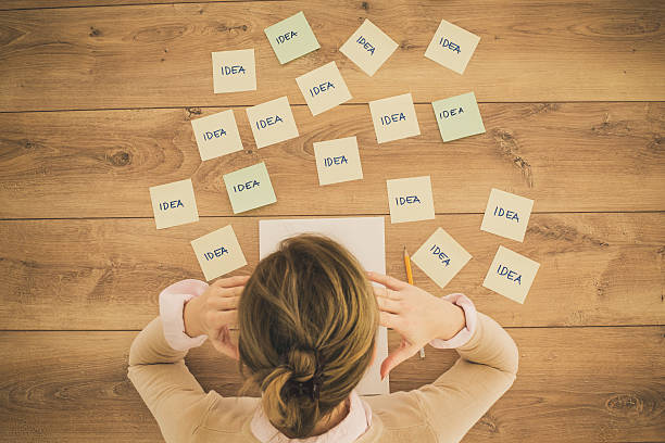 istock Woman looking for an idea 495650382
