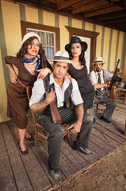 istock Vintage Gangsters with Guns 495669105