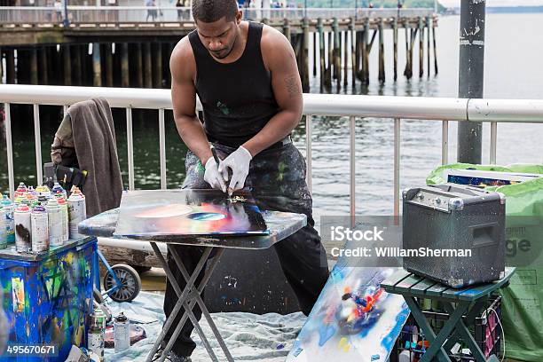 Spray Paint Artist In Seattle Stock Photo - Download Image Now - Activity, Artist, Creativity