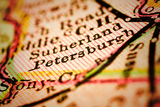 istock Petersburg | Virginia on an Antique map 495674204