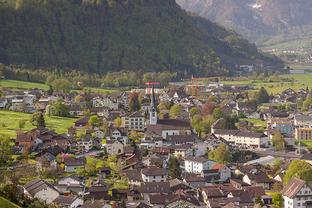 svizzera. - brienz house switzerland european alps foto e immagini stock