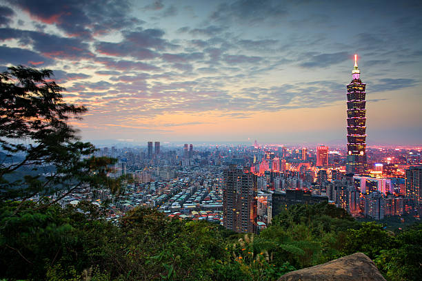 istock Nantou sunrise, Jinlongshan, Taiwan 495692005