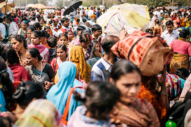 Delhi, street scene A view of a crowded Delhi street india busy stock pictures, royalty-free photos & images
