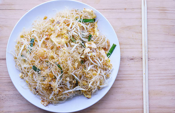 istock View from above Stir-fried glass noodles on plate 495704250