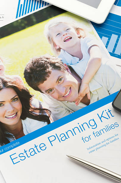 istock Family Estate planning document 495715413
