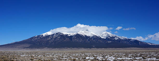 istock Mountains in Colorado in winter 495719939