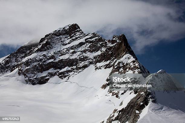 Suiza Foto de stock y más banco de imágenes de Acantilado - Acantilado, Aire libre, Alpes Bernese