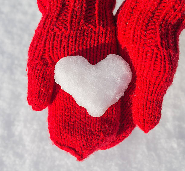istock snowflake in the form of heart 495752146