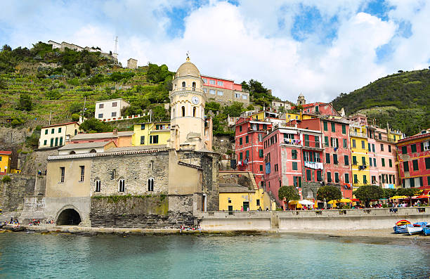 istock Vernazza, Cinque Terre, Italy 495757323