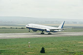 kommerzielle-flugzeuge-am.jpg?b=1&s=170x170&k=20&c=AW5-EaQNQ0tNkRJbnk2f7cbU7u2cP-0A2E0ZM6i7V20=